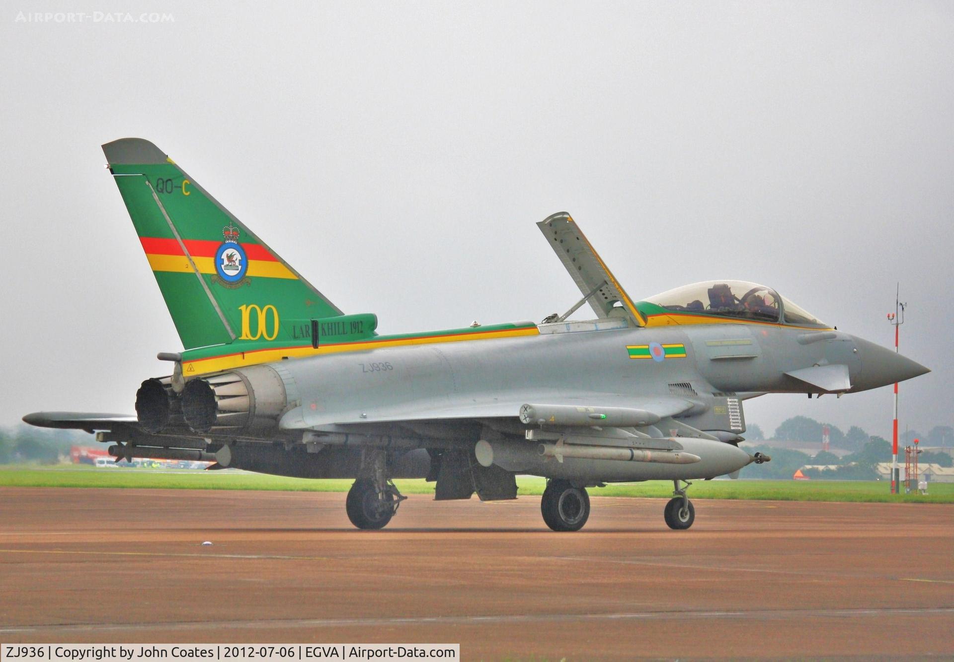 ZJ936, 2007 Eurofighter EF-2000 Typhoon FGR4 C/N 0119/BS027, Damp RIAT arrival