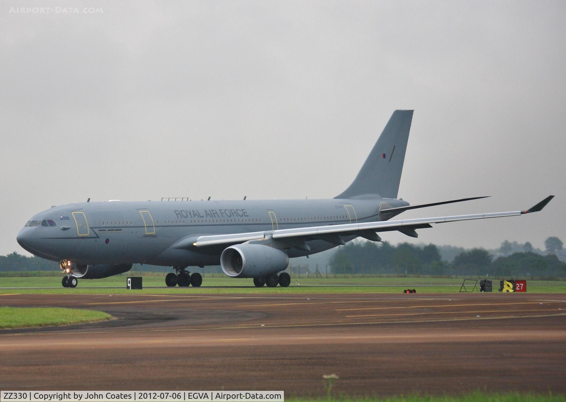 ZZ330, 2009 Airbus KC2 Voyager (A330-243MRTT) C/N 1046, Wet RIAT arrival