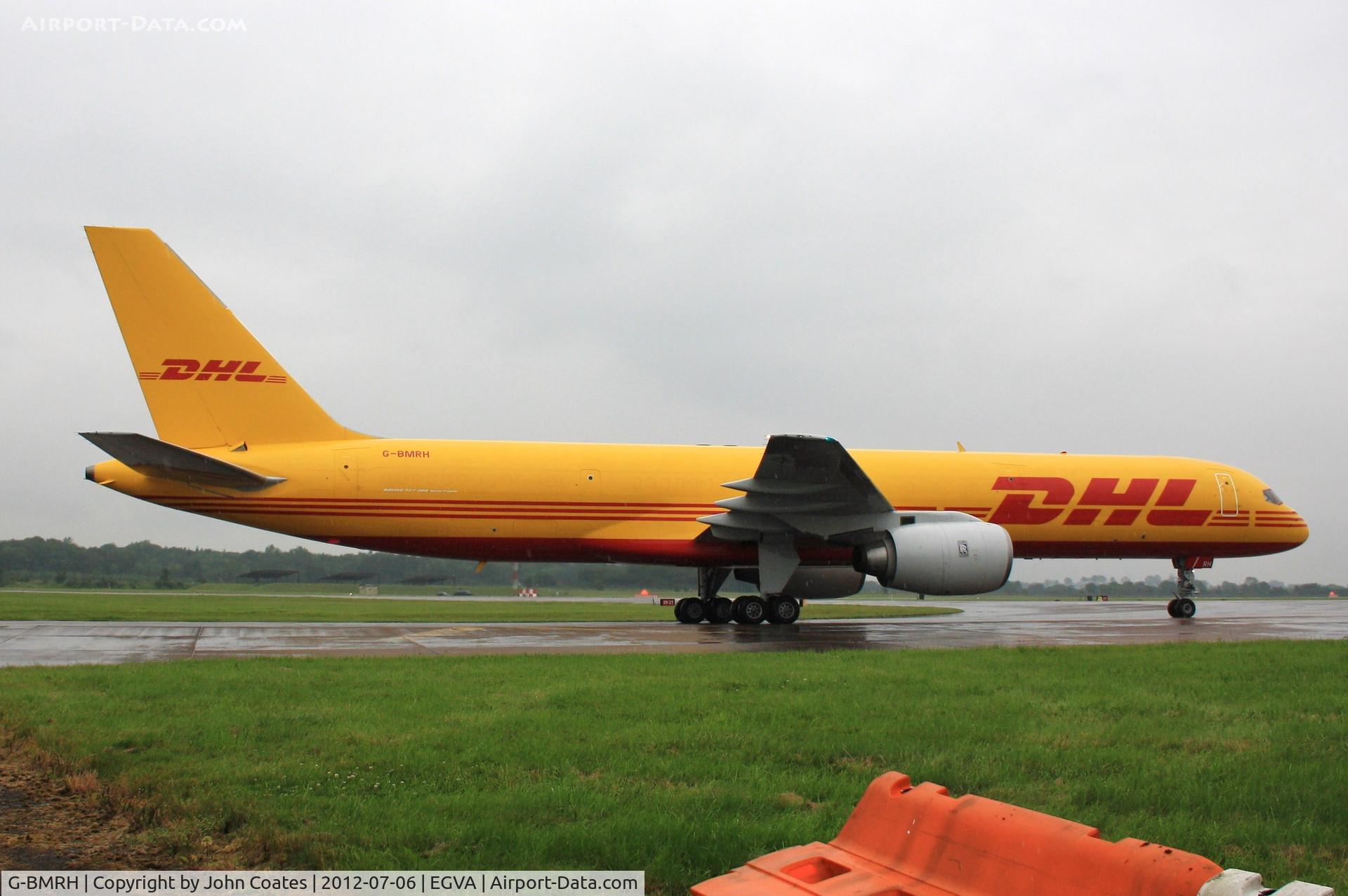 G-BMRH, 1988 Boeing 757-236/SF C/N 24266, Wet arrival