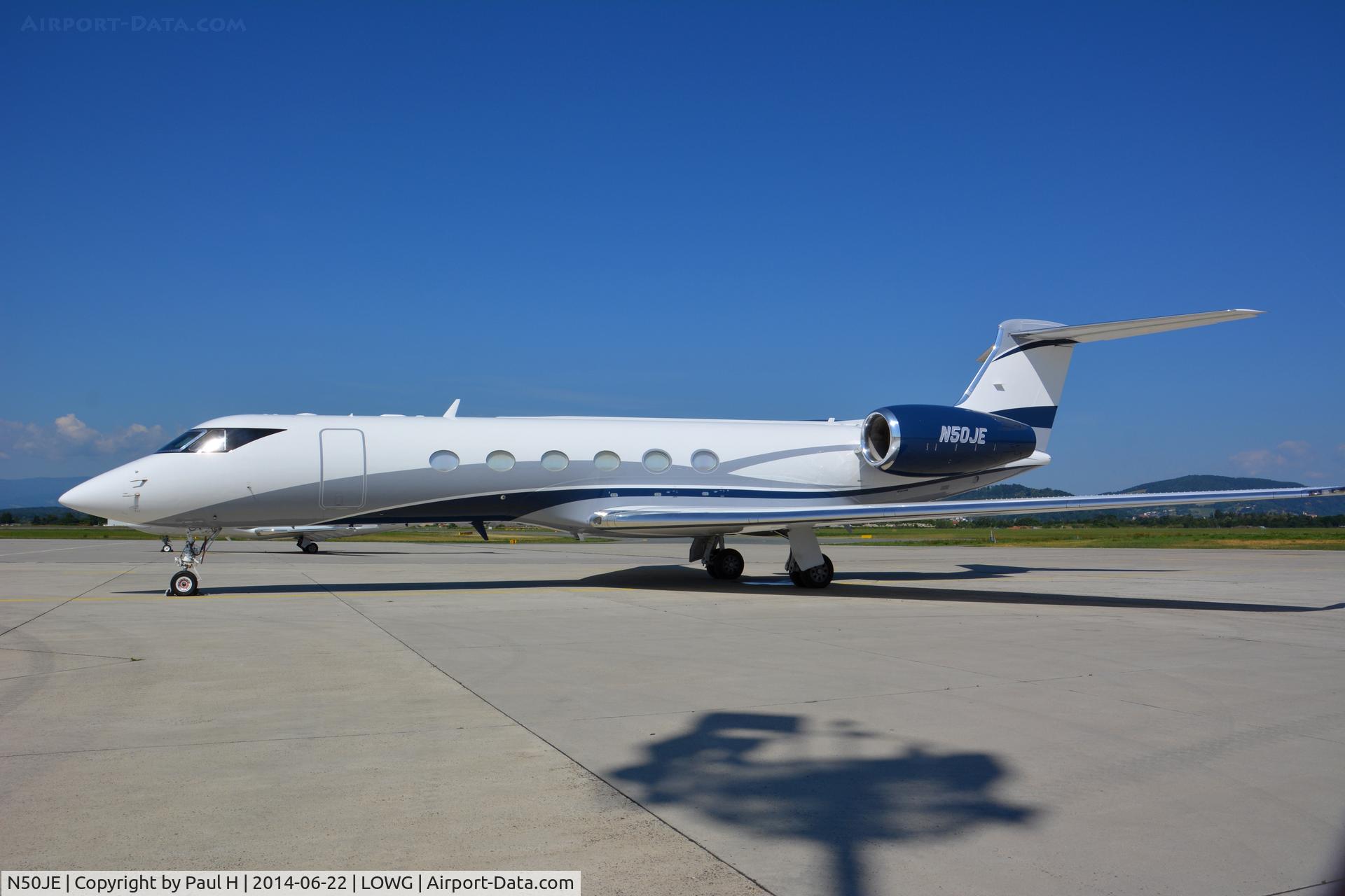 N50JE, 1999 Gulfstream G-V C/N 567, At LOWG, Bussines flight for Formula1 GP of Austria