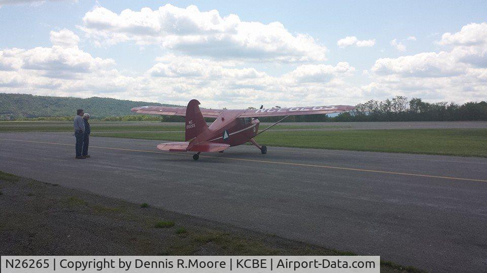 N26265, 1940 Stinson 10 C/N 7552, Leaving Cumberland Soaring Group