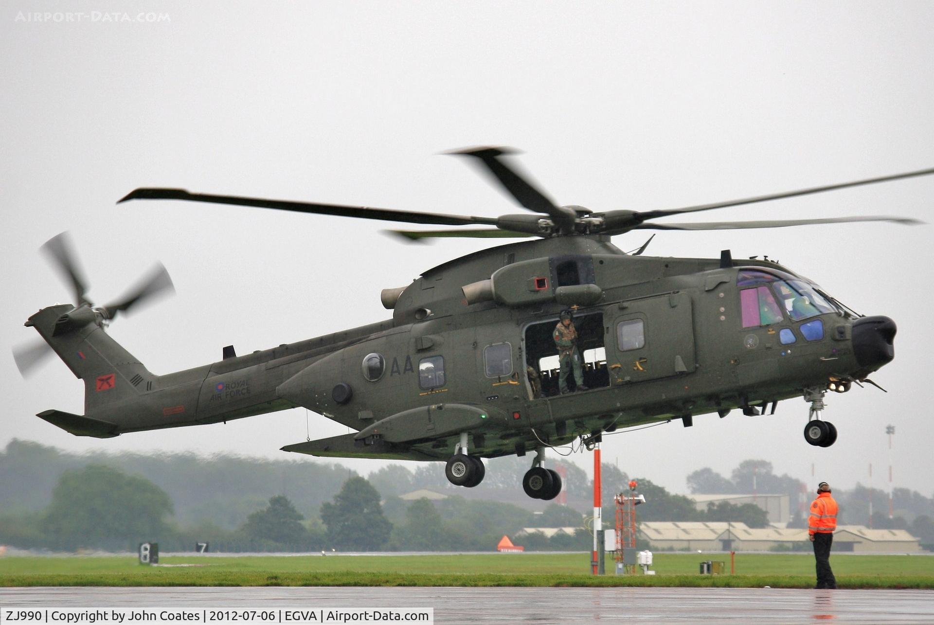ZJ990, Westland Merlin HC.3A C/N 50089/512001/DEN01, Wet RIAT arrival