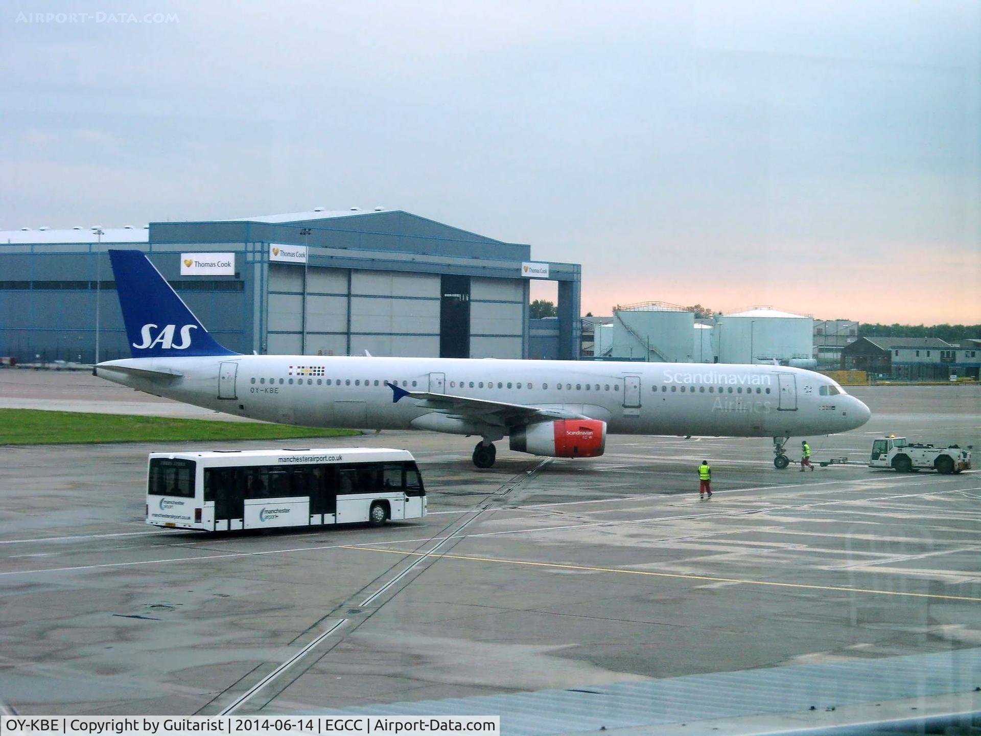 OY-KBE, 2002 Airbus A321-232 C/N 1798, and off we go