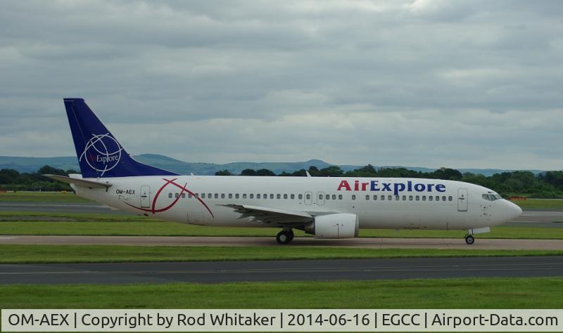 OM-AEX, 1992 Boeing 737-4Y0 C/N 25178, Taxiing to R05L at Manchester International Airport.
Operating for Ryanair