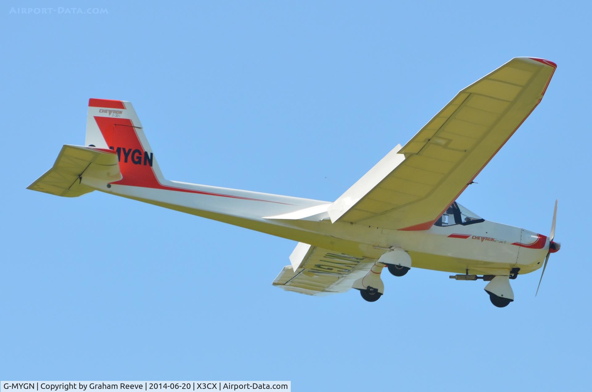 G-MYGN, 1992 AMF Chevvron 2-32C C/N 034, Crabfield 2014.