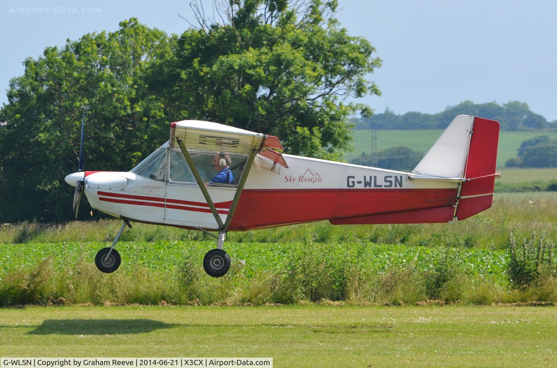 G-WLSN, 2005 Skyranger 912S(1) C/N BMAA/HB/474, Crabfield 2014.