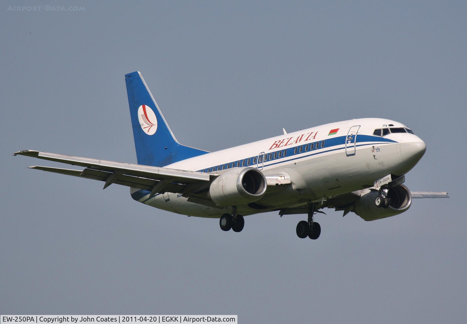 EW-250PA, 1995 Boeing 737-524 C/N 26319, Finals 08