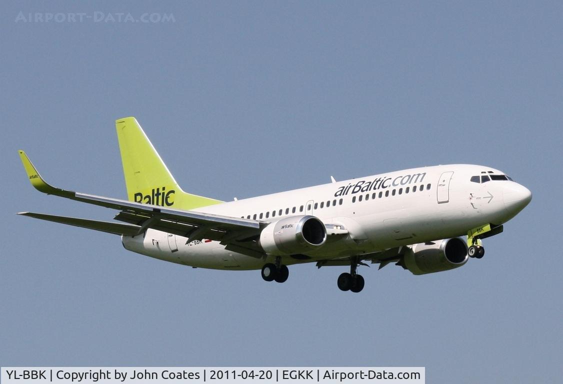 YL-BBK, 1998 Boeing 737-33V C/N 29332, Finals