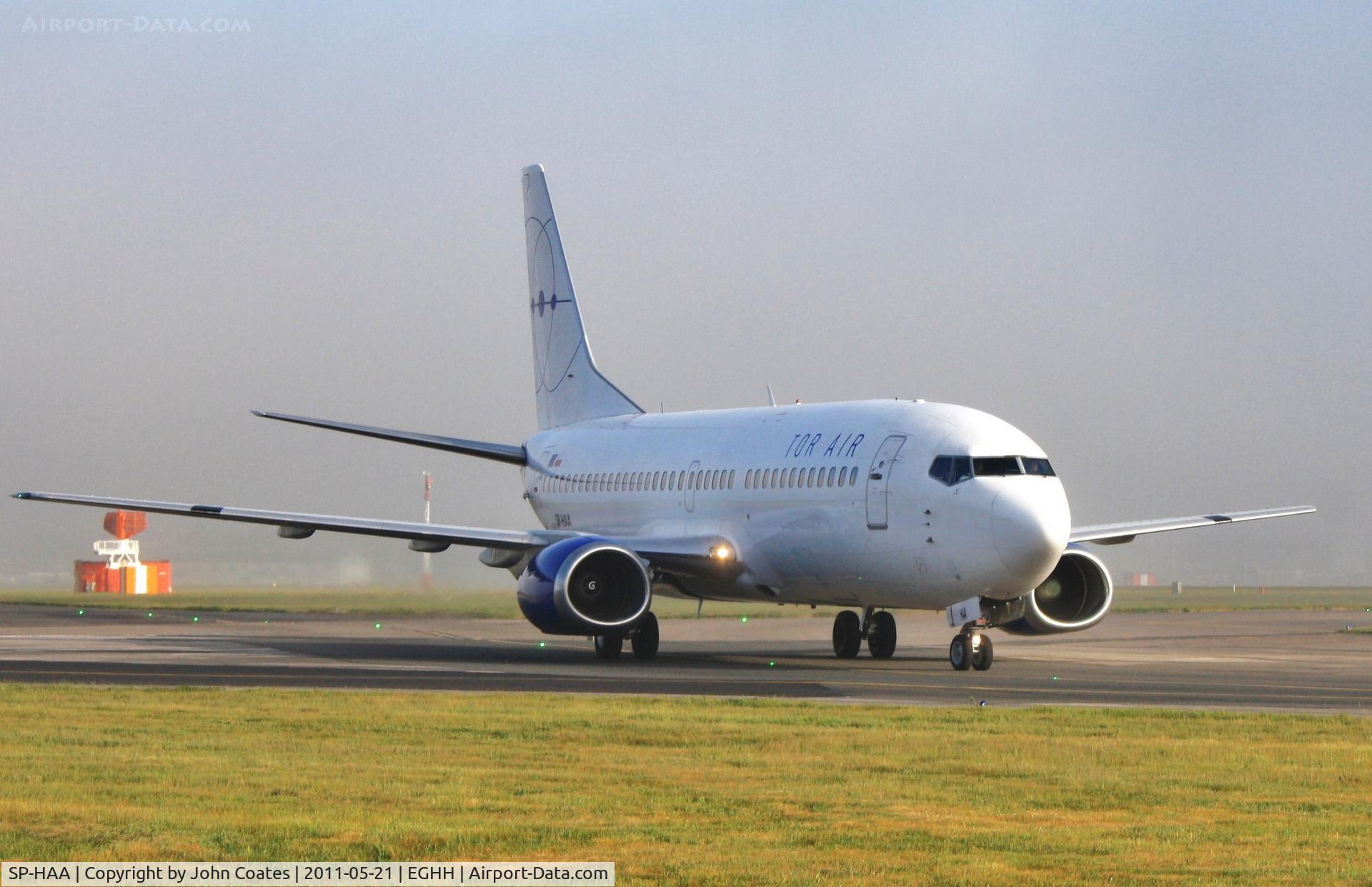 SP-HAA, 1990 Boeing 737-322 C/N 24664, Foggy arrival