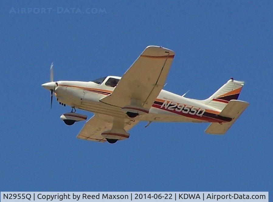 N2955Q, 1979 Piper PA-28-236 Dakota C/N 28-7911265, Departing Yolo County