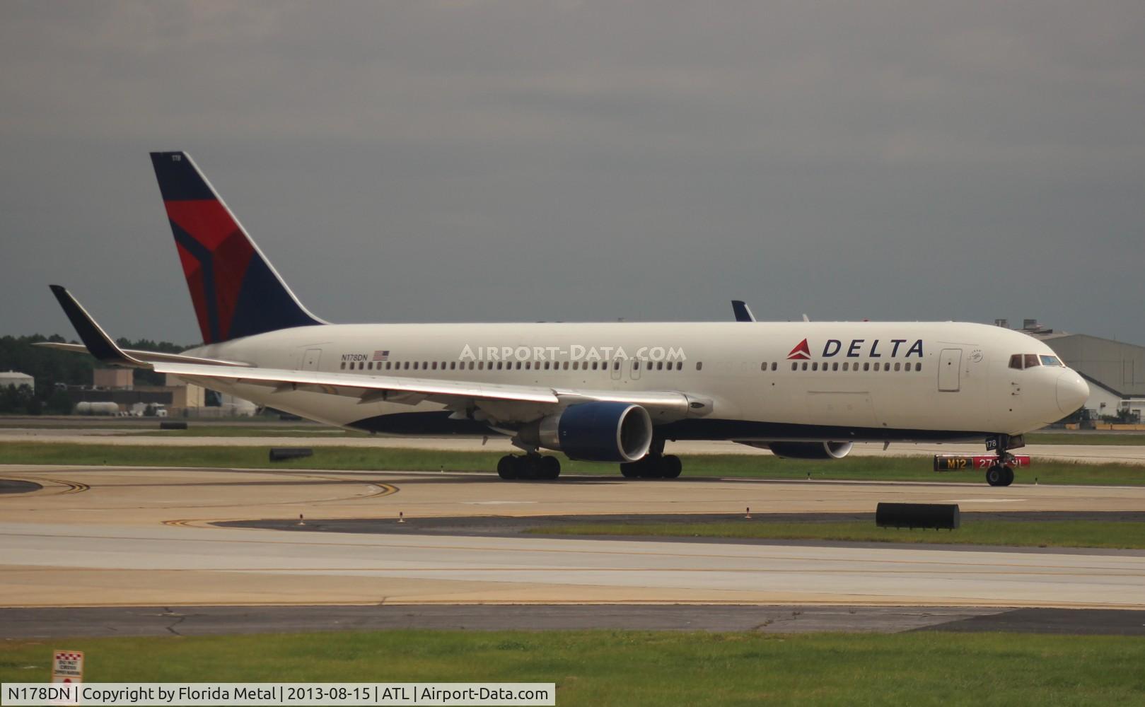 N178DN, 1991 Boeing 767-332 C/N 25143, Delta 767-300