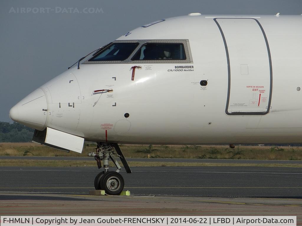 F-HMLN, 2012 Bombardier CRJ-1000EL NG (CL-600-2E25) C/N 19024, 