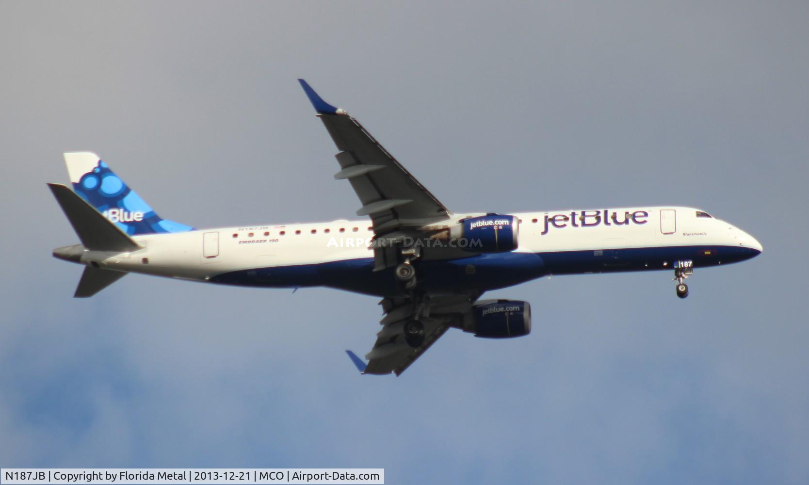 N187JB, 2005 Embraer 190AR (ERJ-190-100IGW) C/N 19000009, Jet Blue E190