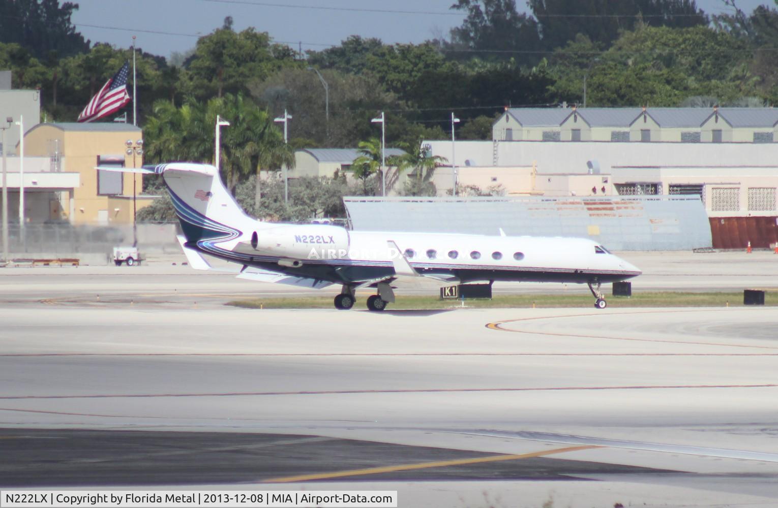 N222LX, 2001 Gulfstream Aerospace G-V C/N 633, Gulfstream V