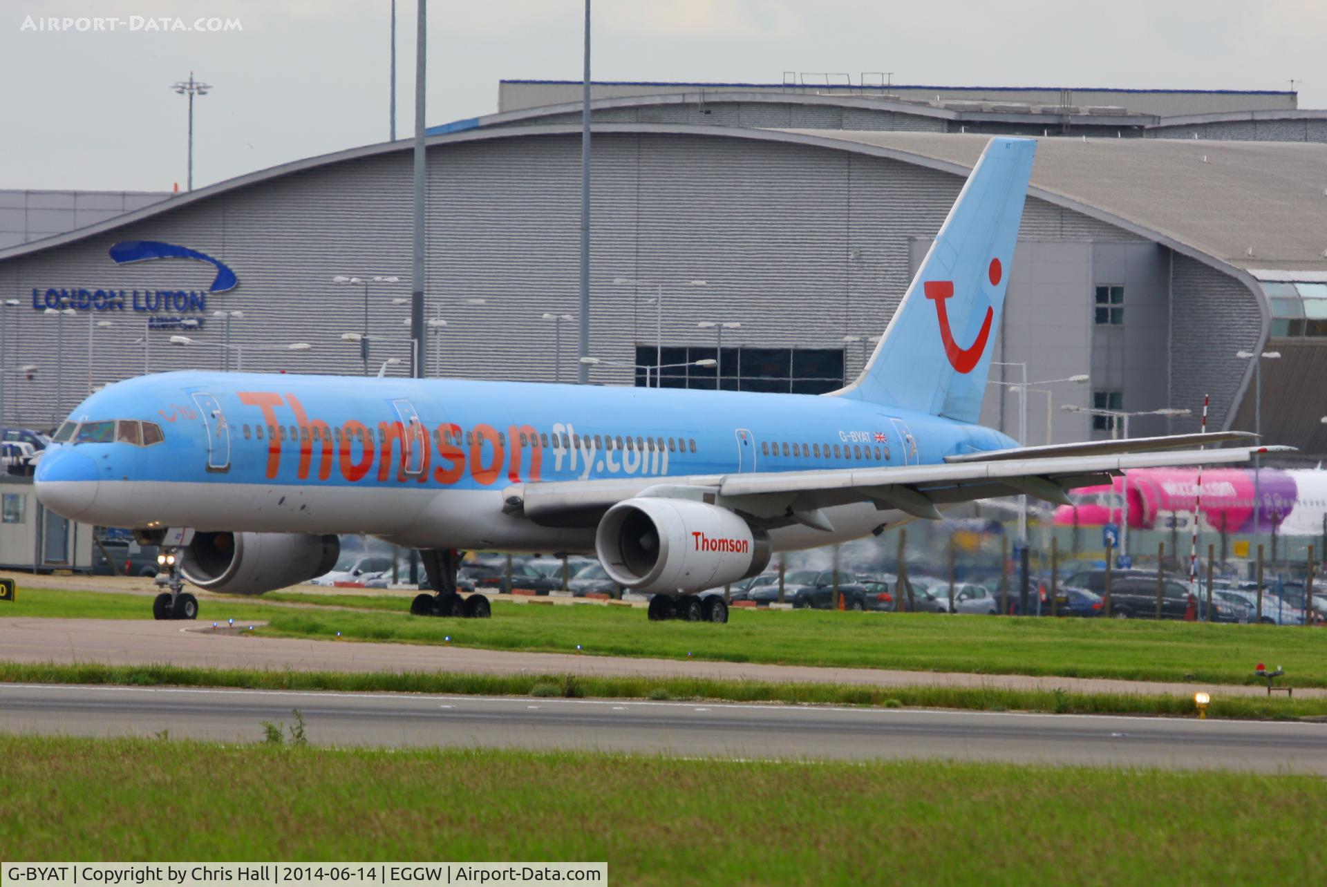 G-BYAT, 1994 Boeing 757-204 C/N 27208, Thomson