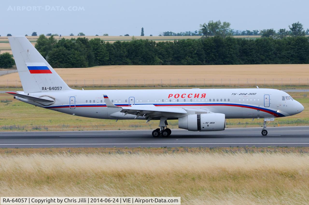 RA-64057, Tupolev 204-300 C/N 64057, Russia State Transport Company - Rossiya