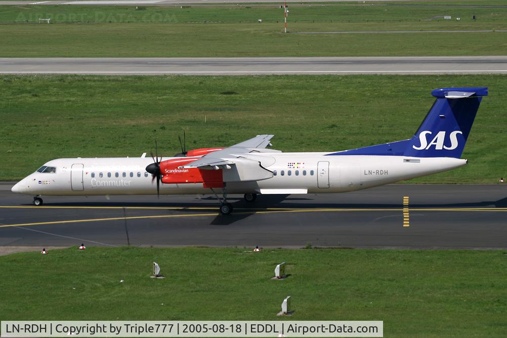 LN-RDH, 2000 De Havilland Canada DHC-8-402Q Dash 8 C/N 4023, Dash 8 SAS Commuter