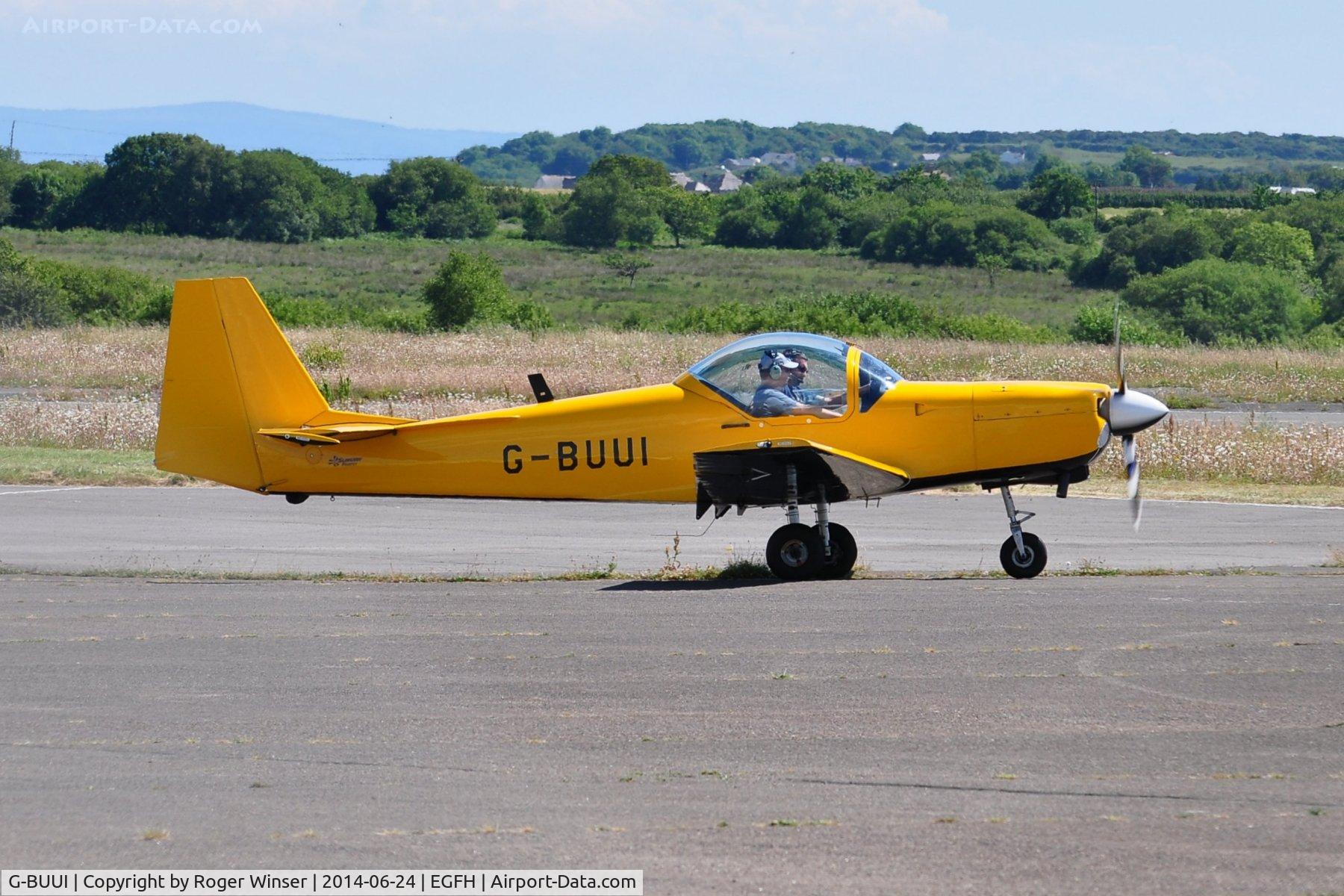 G-BUUI, 1993 Slingsby T-67M Firefly Mk2 C/N 2119, Visiting Firefly Mk.2 prior to departure.