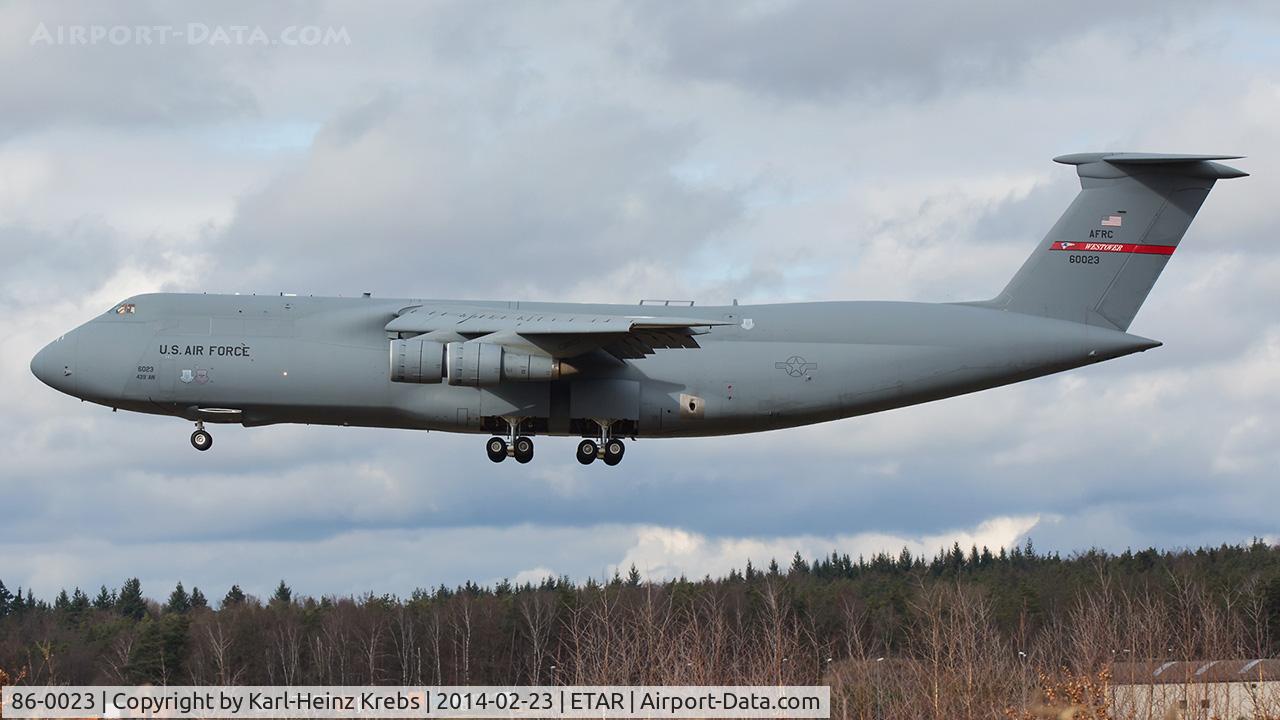 86-0023, 1986 Lockheed C-5B Galaxy C/N 500-0109, Final RWY 26