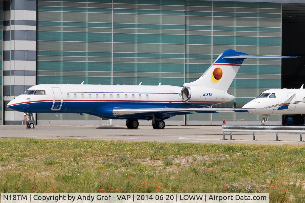 N18TM, 2001 Bombardier BD-700-1A10 Global Express C/N 9090, BD700