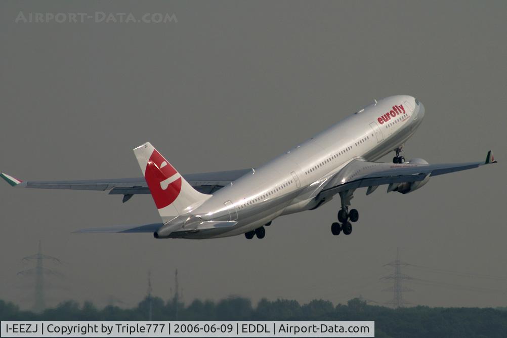 I-EEZJ, 2005 Airbus A330-223 C/N 665, Airbus 330 Eurofly