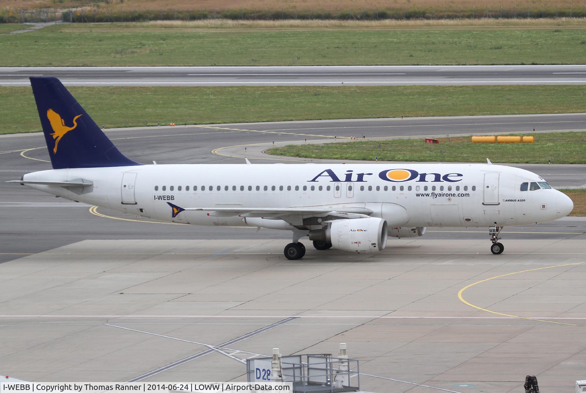 I-WEBB, 2007 Airbus A320-214 C/N 3161, Air One A320