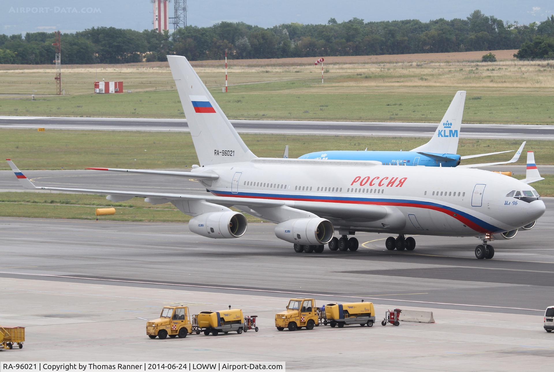 RA-96021, 2013 Ilyushin Il-96-300PU C/N 74393203021, Rossiya Special Flight Detachment Il-96