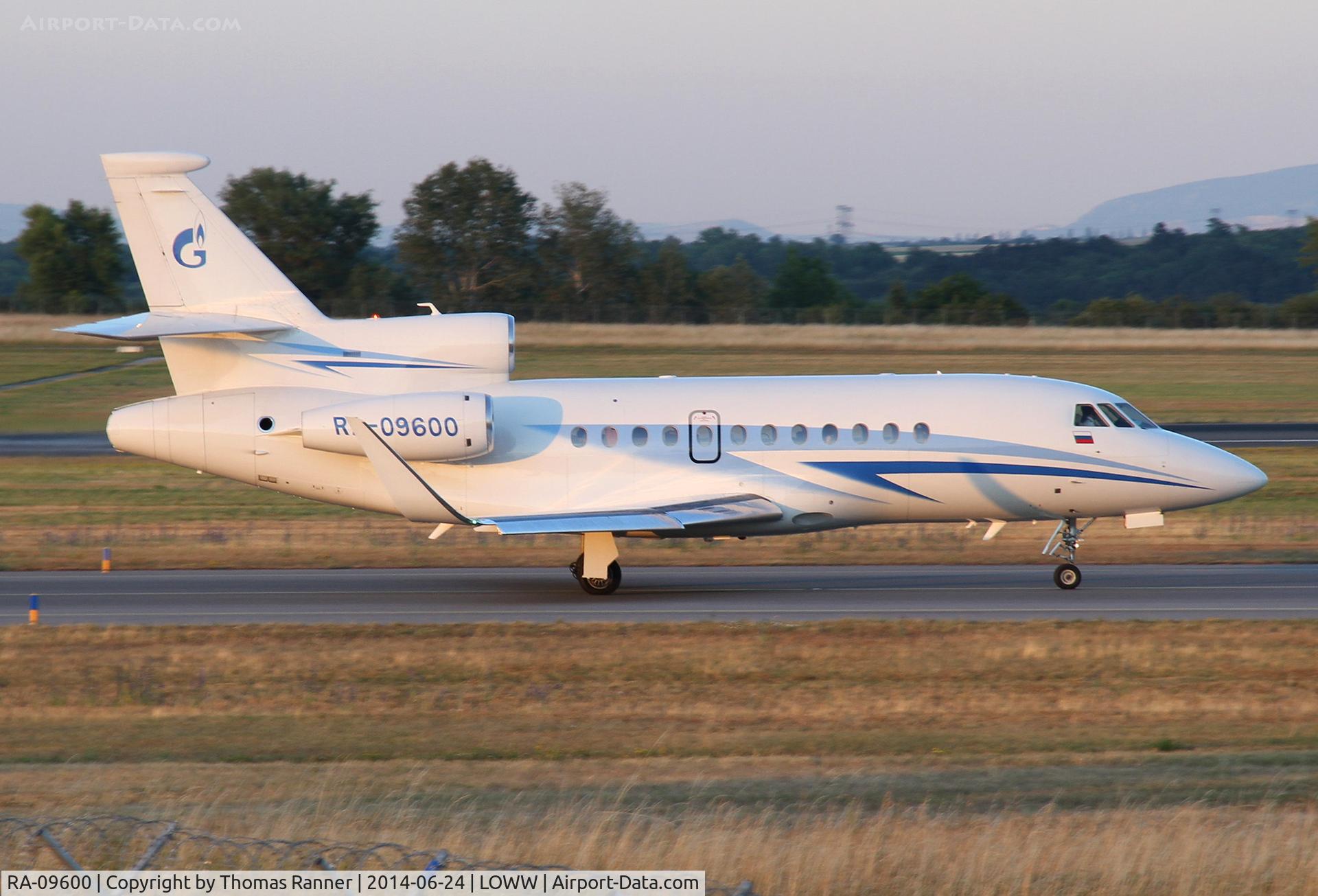 RA-09600, Dassault Falcon 900LX C/N 240, Gazpromavia Falcon 900