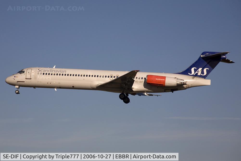 SE-DIF, 1989 McDonnell Douglas MD-87 (DC-9-87) C/N 49606, MD87 SAS