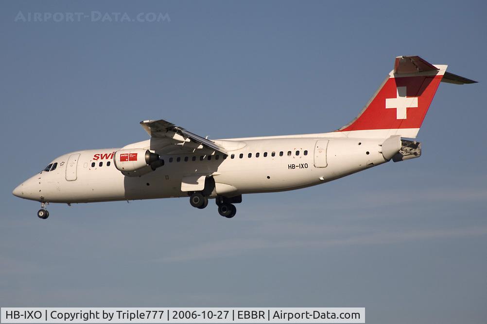HB-IXO, 1996 British Aerospace Avro 146-RJ100 C/N E3284, BAe146 Swiss