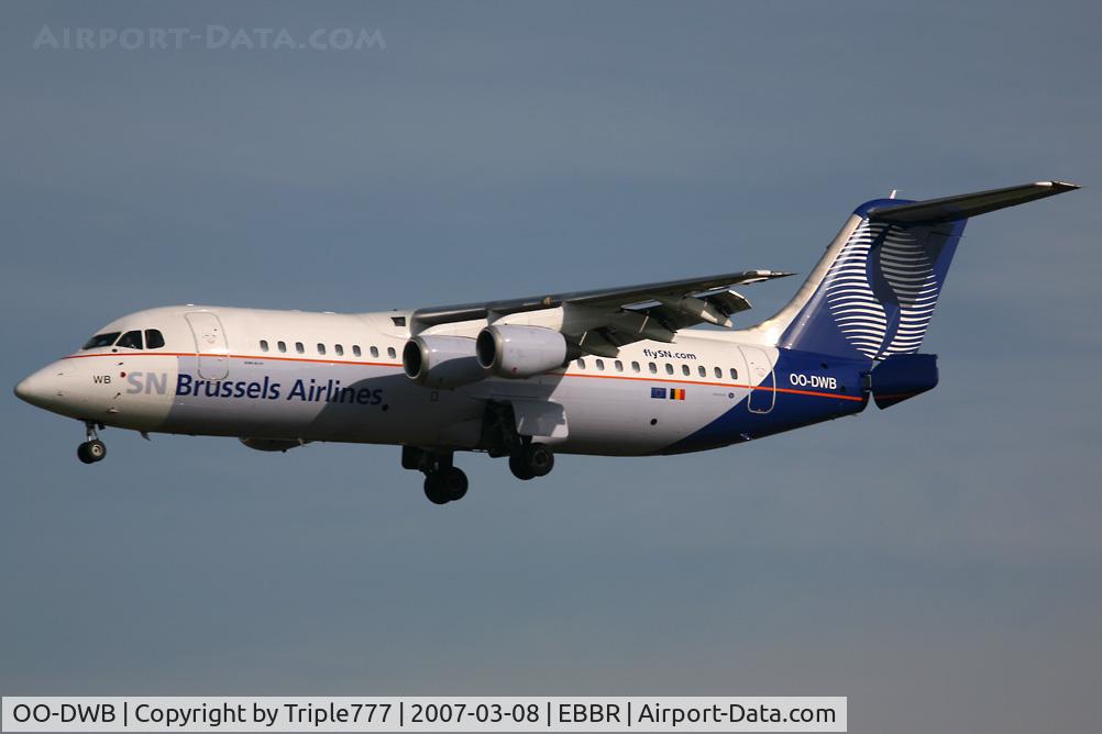 OO-DWB, 1997 British Aerospace Avro 146-RJ100 C/N E3315, BAe146 SN Brussels Airlines