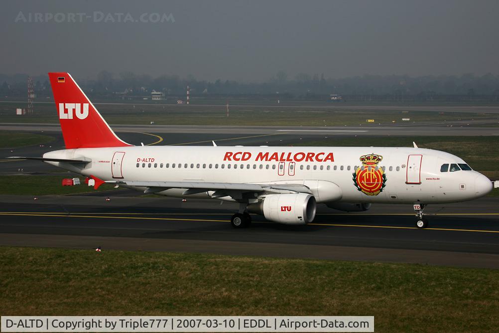 D-ALTD, 2001 Airbus A320-214 C/N 1493, Airbus 320 LTU