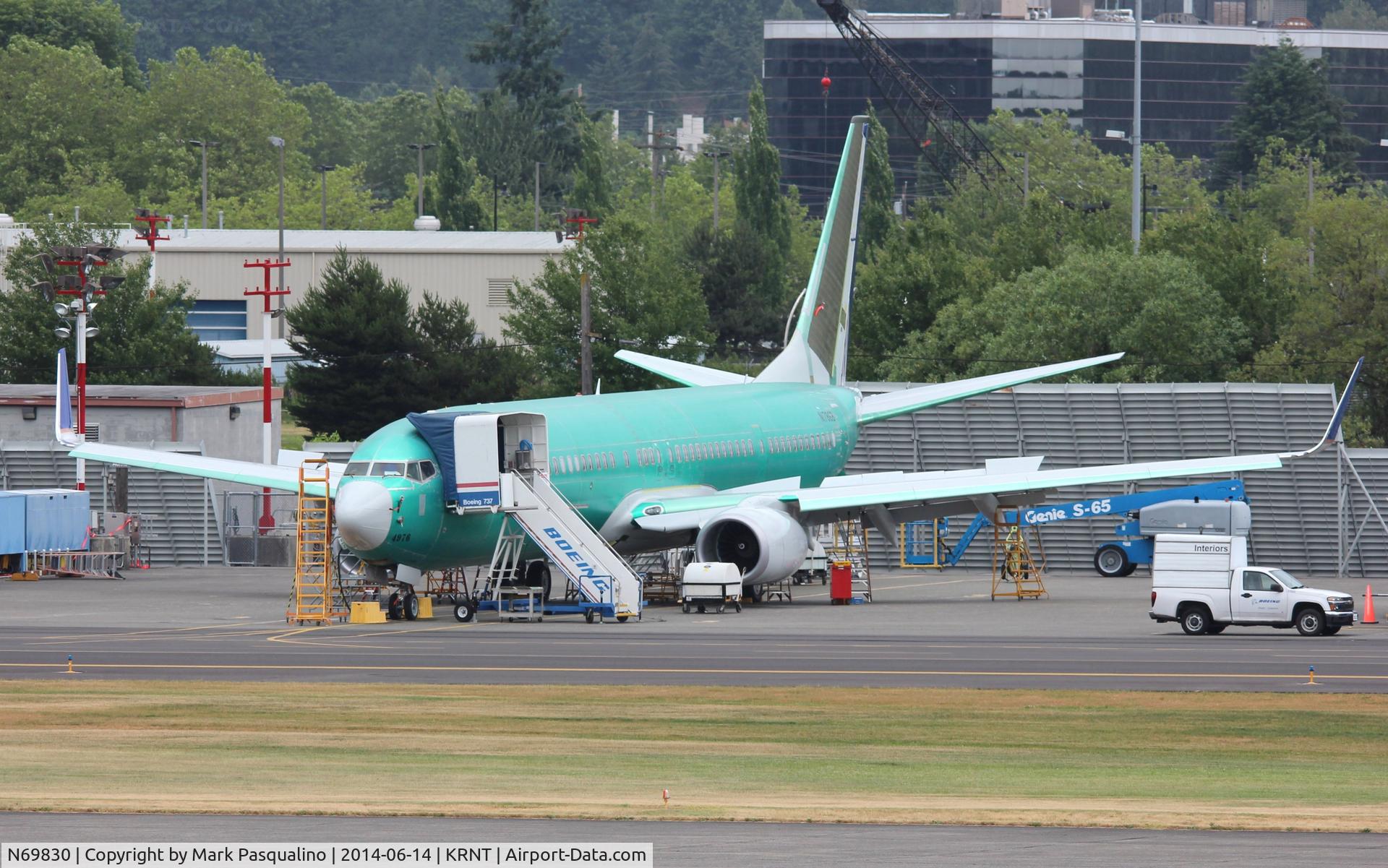 N69830, 2014 Boeing 737-924/ER C/N 44560, Boeing 737-900ER