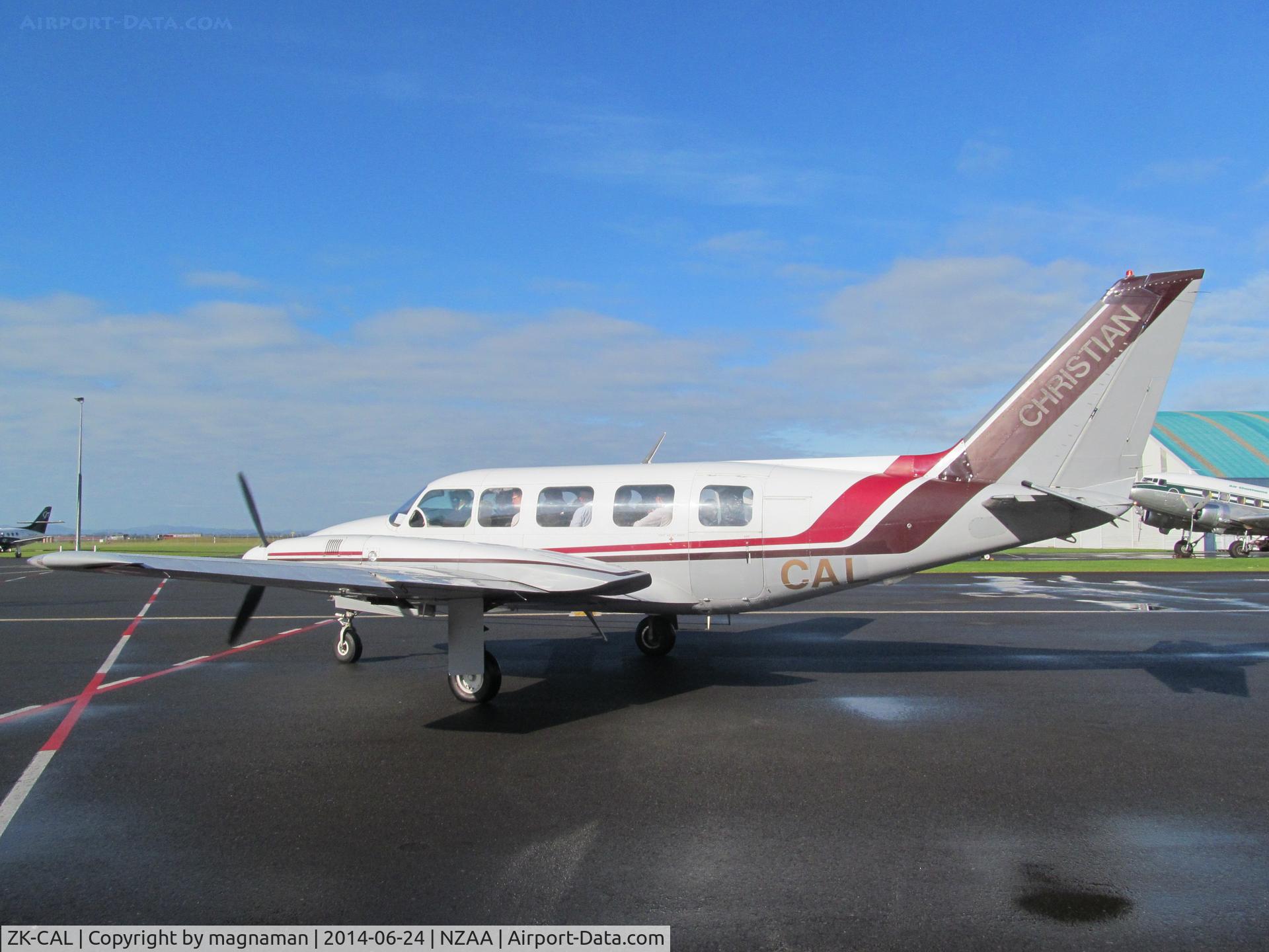 ZK-CAL, Piper PA-31-350 Chieftain C/N 31-7405241, And off she goes - onward Christian soldiers!