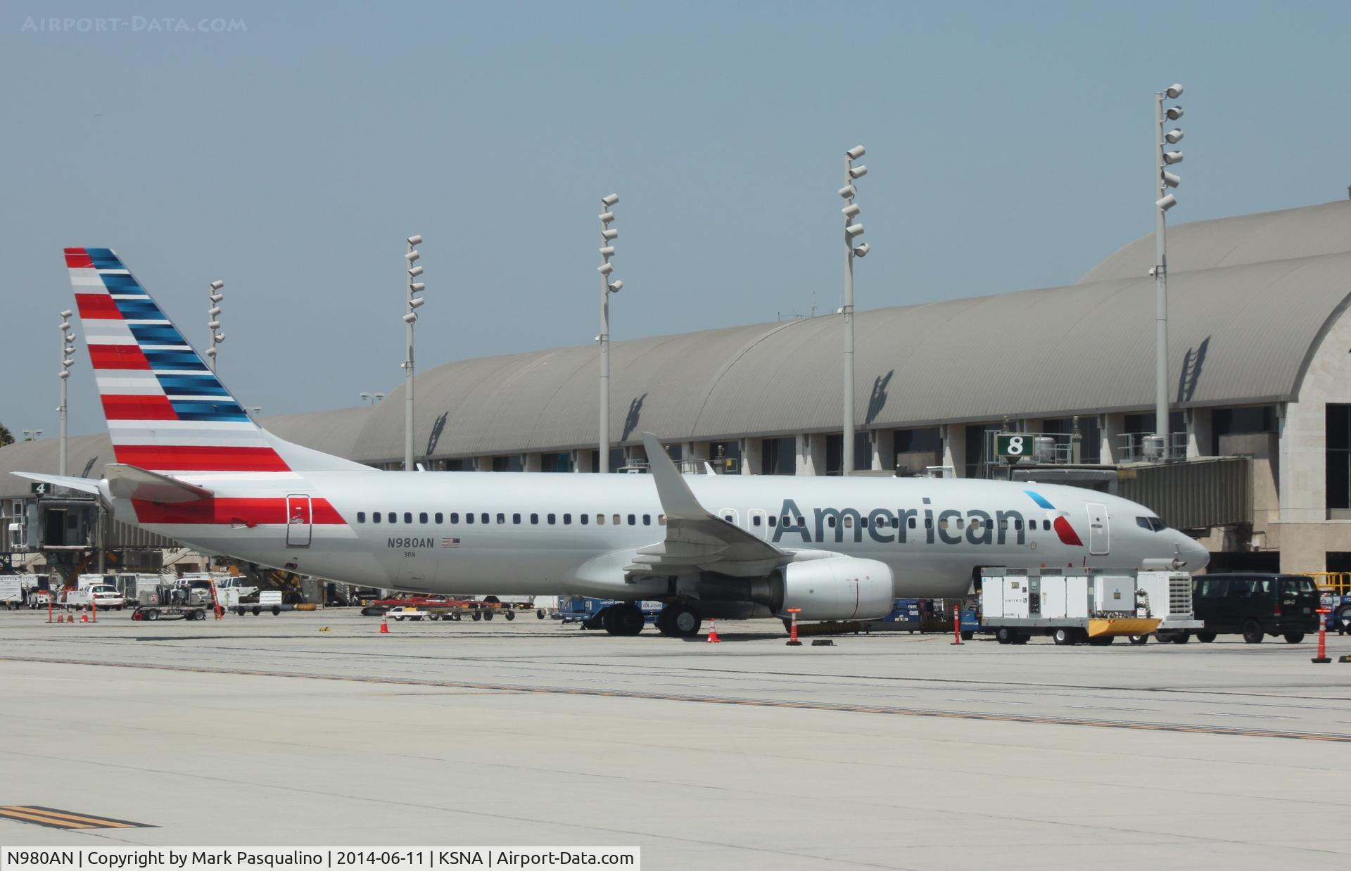 N980AN, 2009 Boeing 737-823 C/N 33203, Boeing 737-800