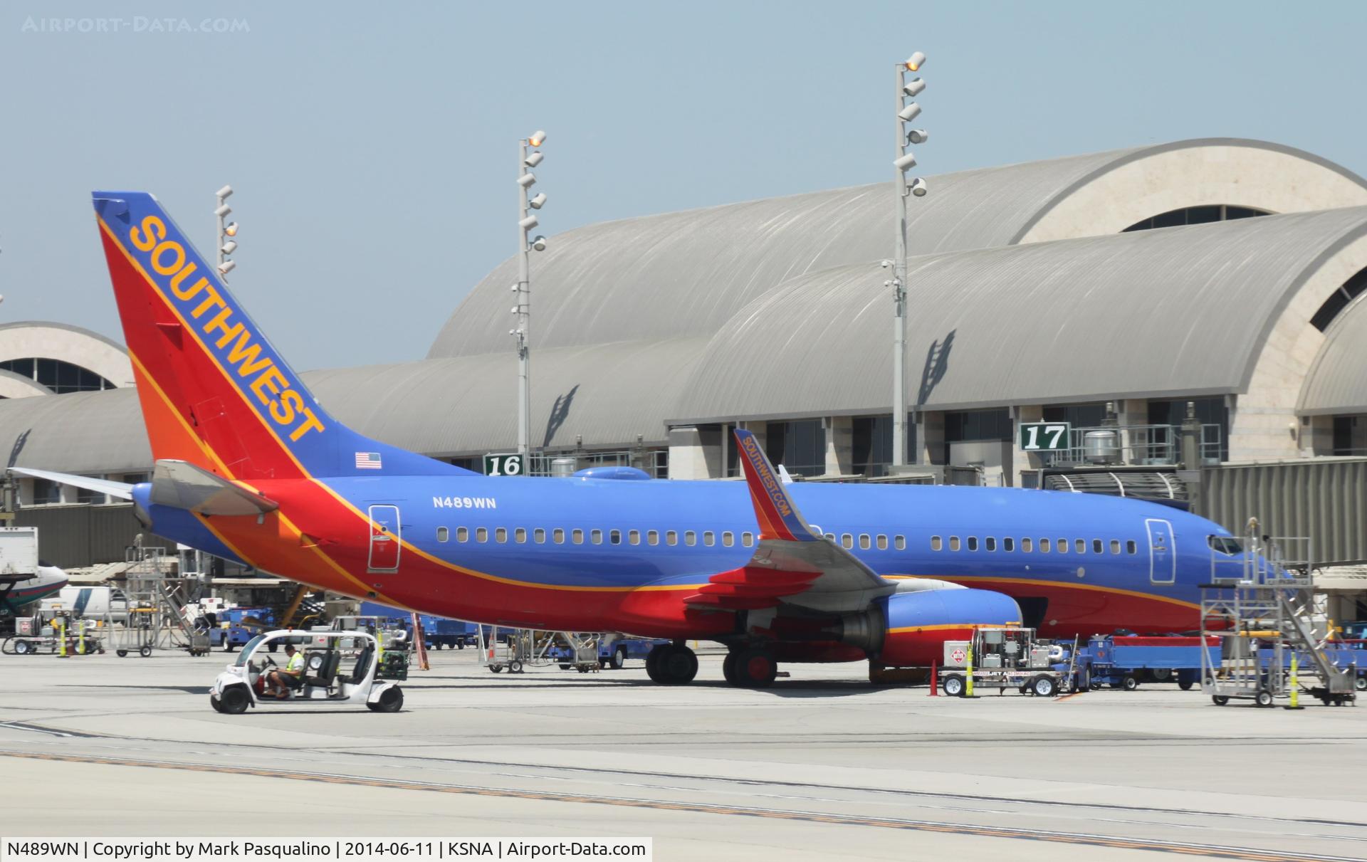 N489WN, 2004 Boeing 737-7H4 C/N 33855, Boeing 737-700