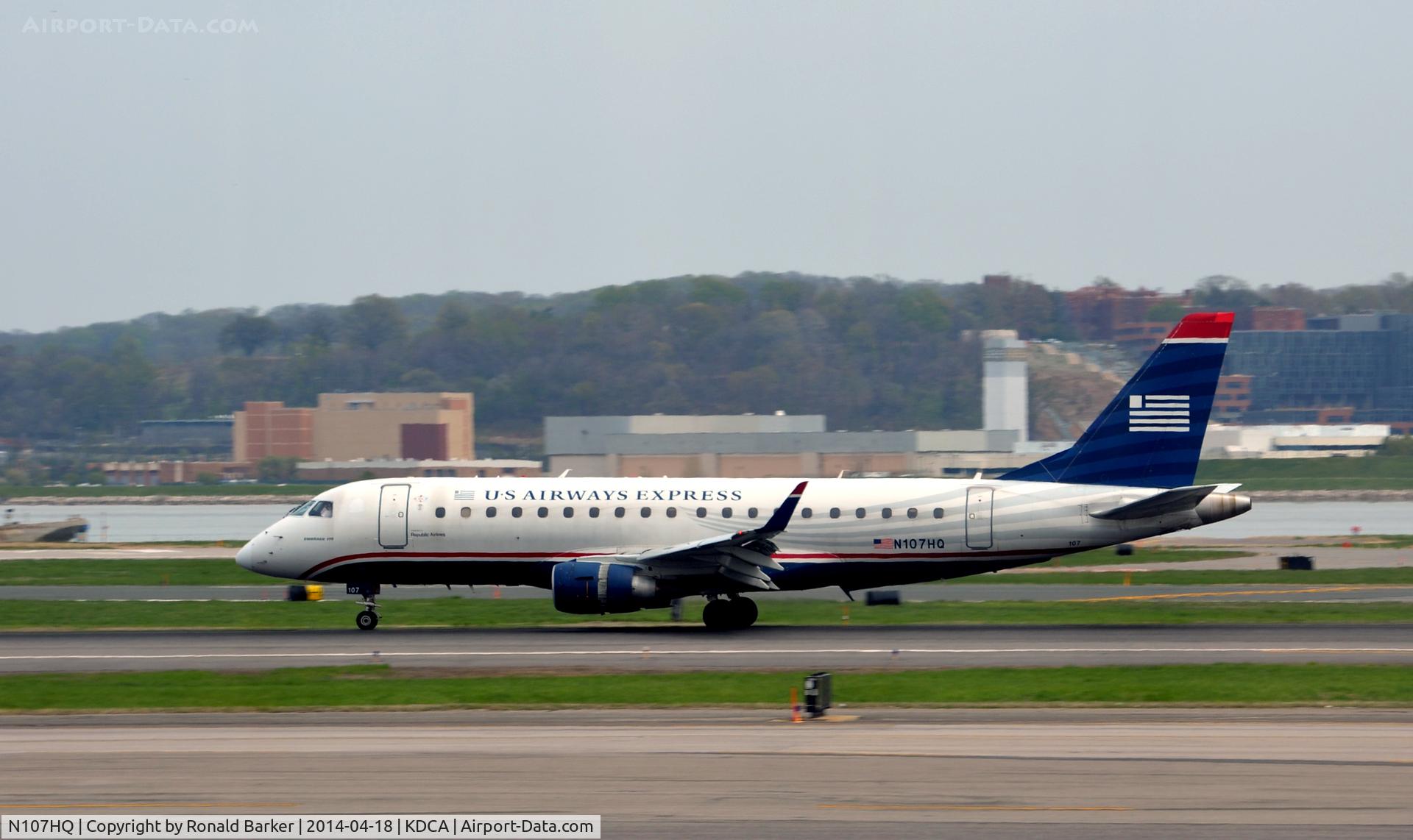 N107HQ, 2007 Embraer 175LR (ERJ-170-200LR) C/N 17000165, Landing roll National Airport
