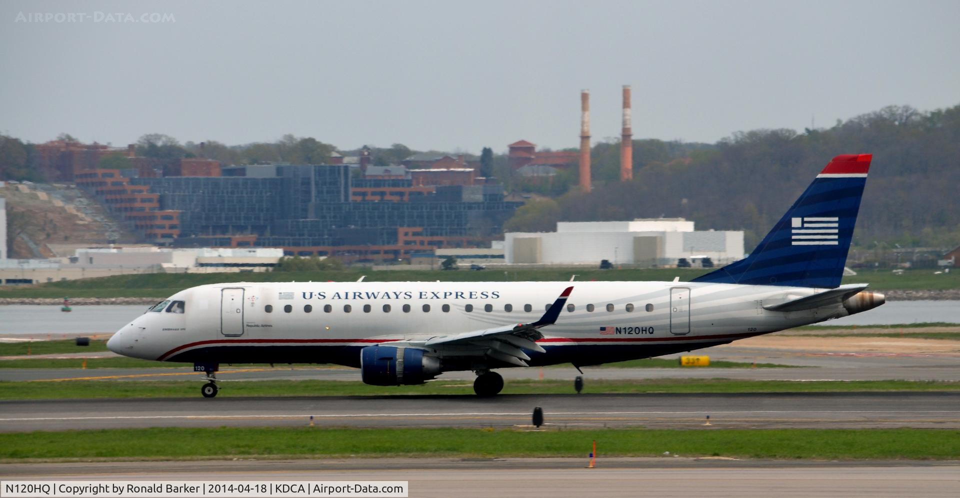 N120HQ, 2007 Embraer 175LR (ERJ-170-200LR) C/N 17000193, Landing roll National Airport