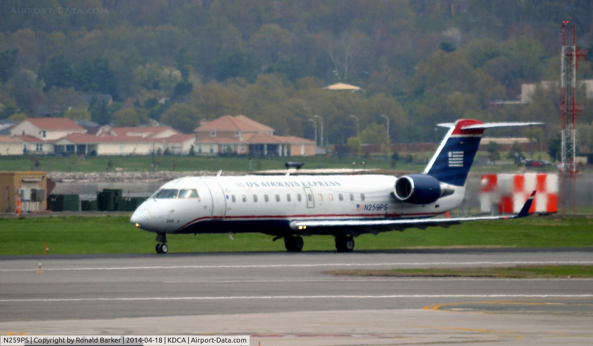 N259PS, 2004 Bombardier CRJ-200ER (CL-600-2B19) C/N 7945, Takeoff National Airport