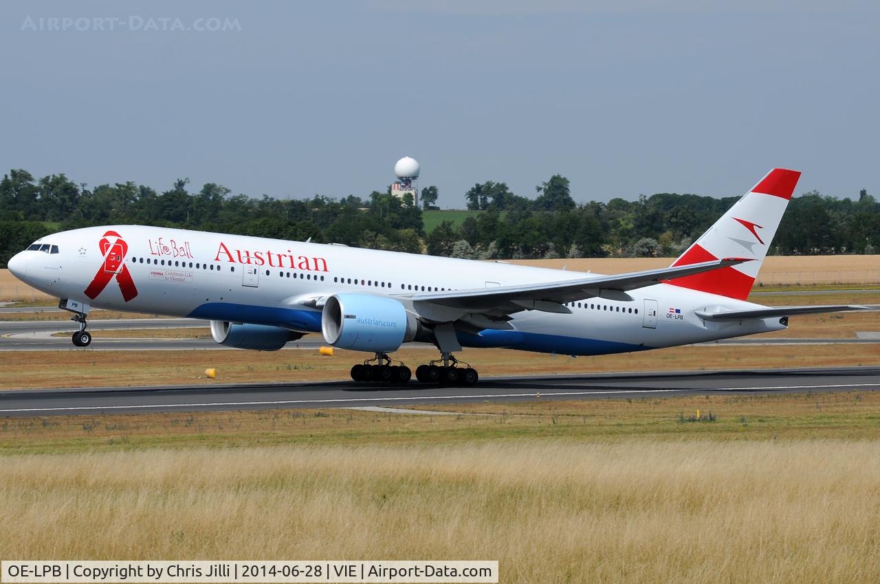 OE-LPB, 1998 Boeing 777-2Z9/ER C/N 28699, Austrian Airlines