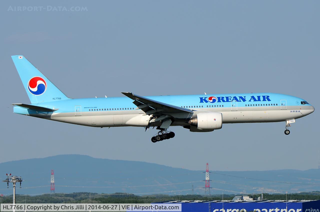 HL7766, 2008 Boeing 777-2B5/ER C/N 34213/730, Korean Air