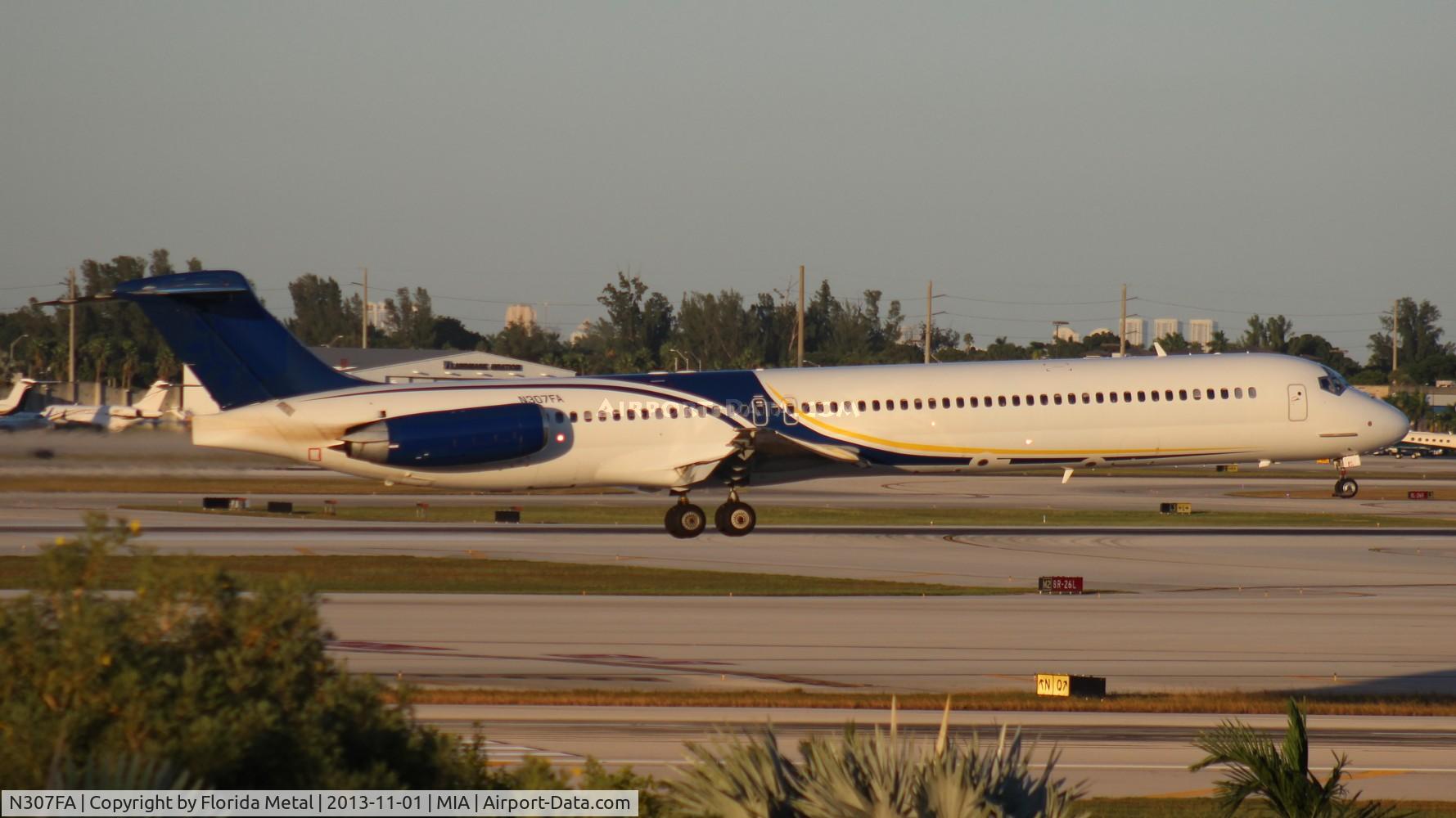 N307FA, 1992 McDonnell Douglas MD-83 (DC-9-83) C/N 53199, Falcon MD-83