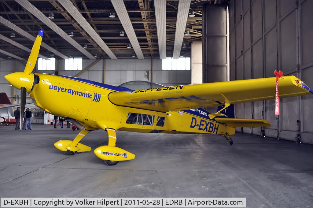 D-EXBH, 1995 Extra EA-300 C/N 057, at aero expo