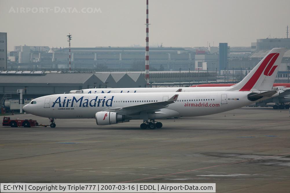 EC-IYN, 1998 Airbus A330-202 C/N 211, Airbus 330 Air Madrid
