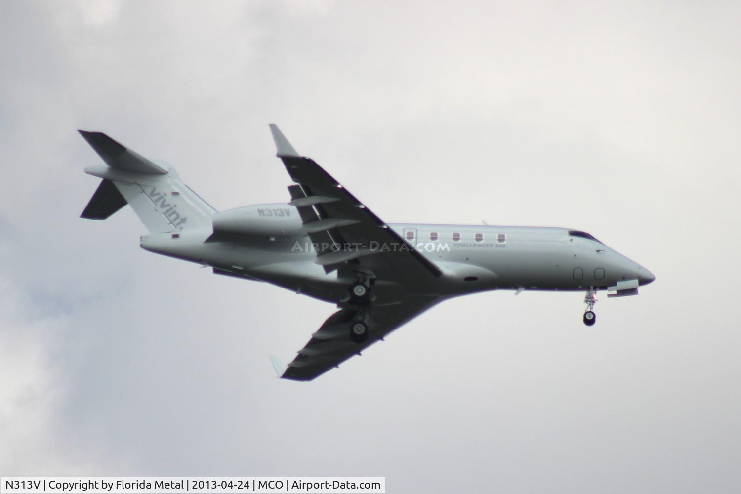 N313V, 2012 Bombardier Challenger 300 (BD-100-1A10) C/N 20365, Challenger 300