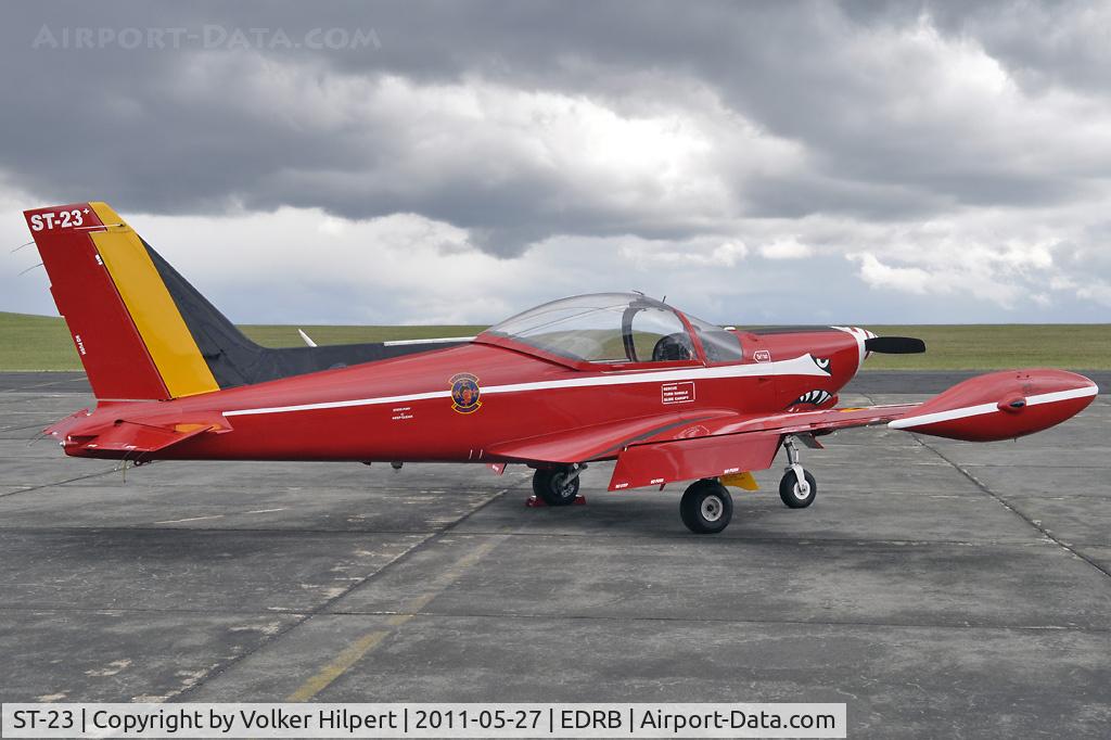 ST-23, SIAI-Marchetti SF-260M C/N 10-23, at aero expo