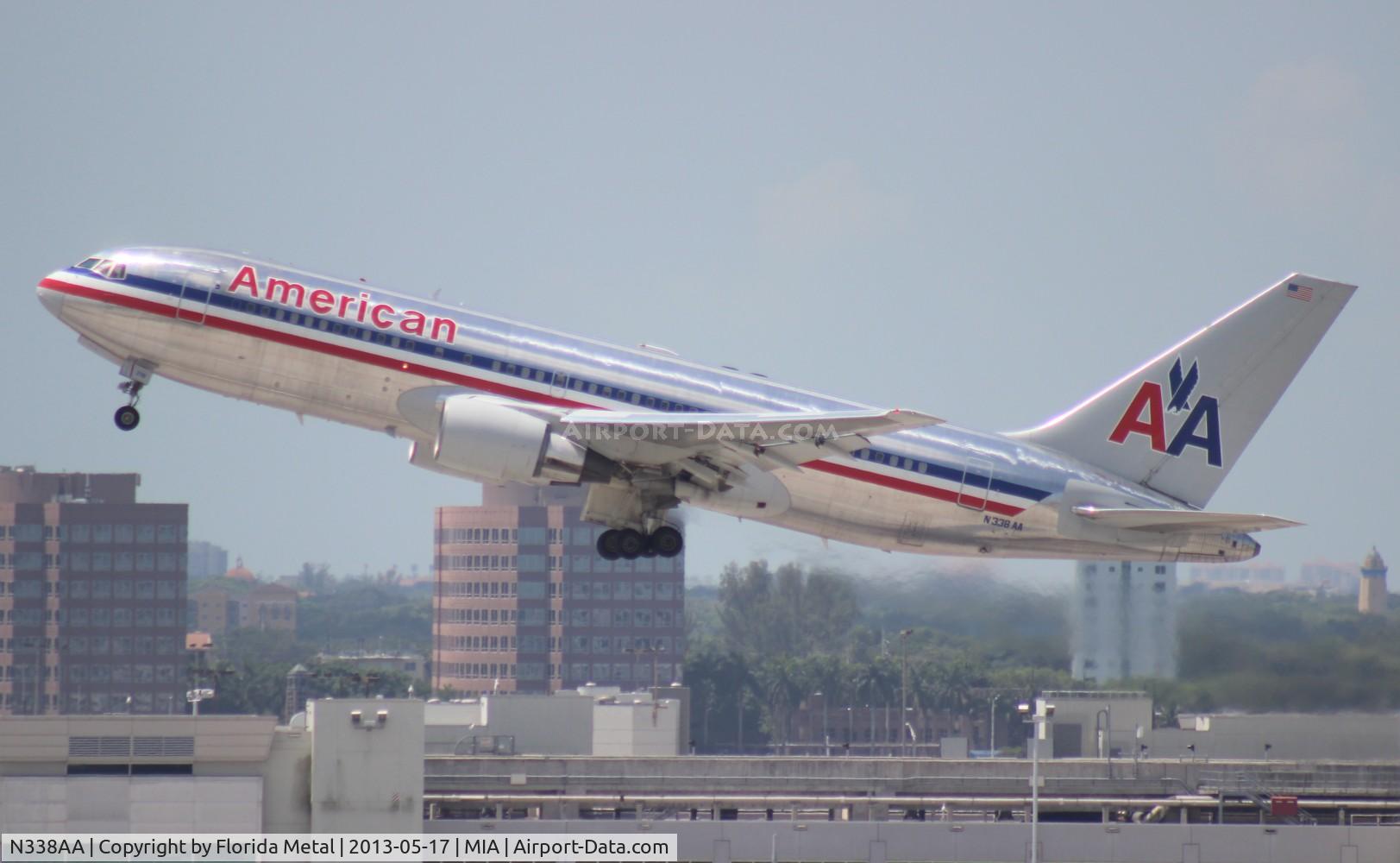 N338AA, 1987 Boeing 767-223 C/N 22335, American 767-200