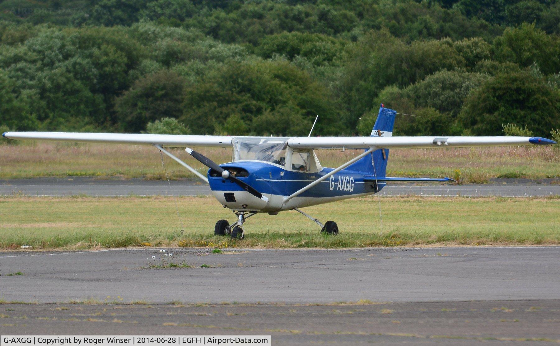 G-AXGG, 1969 Reims F150J C/N 0440, Visiting Reims/Cessna F150J.