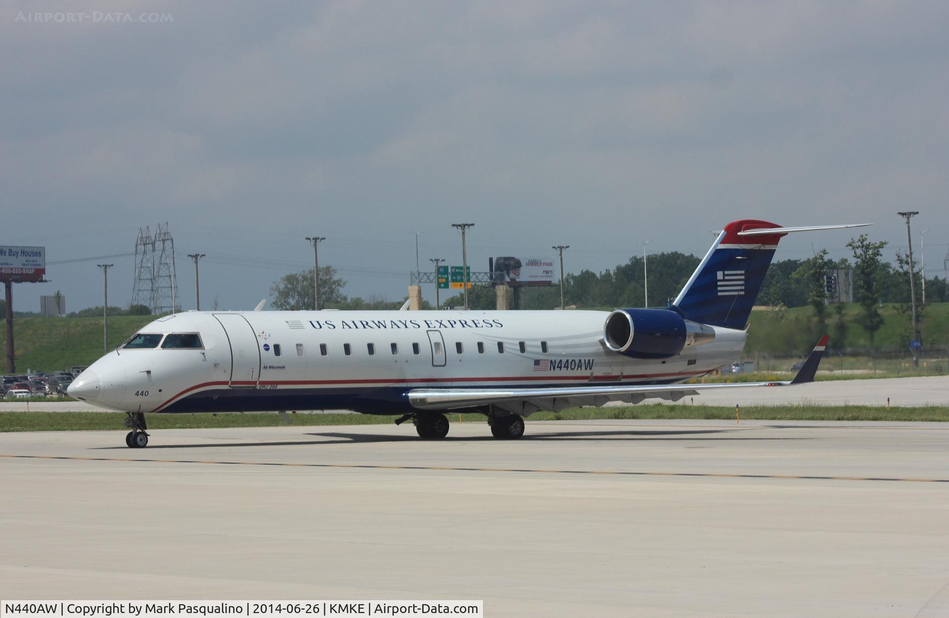 N440AW, 2003 Bombardier CRJ-200LR (CL-600-2B19) C/N 7766, CL-600-2B19