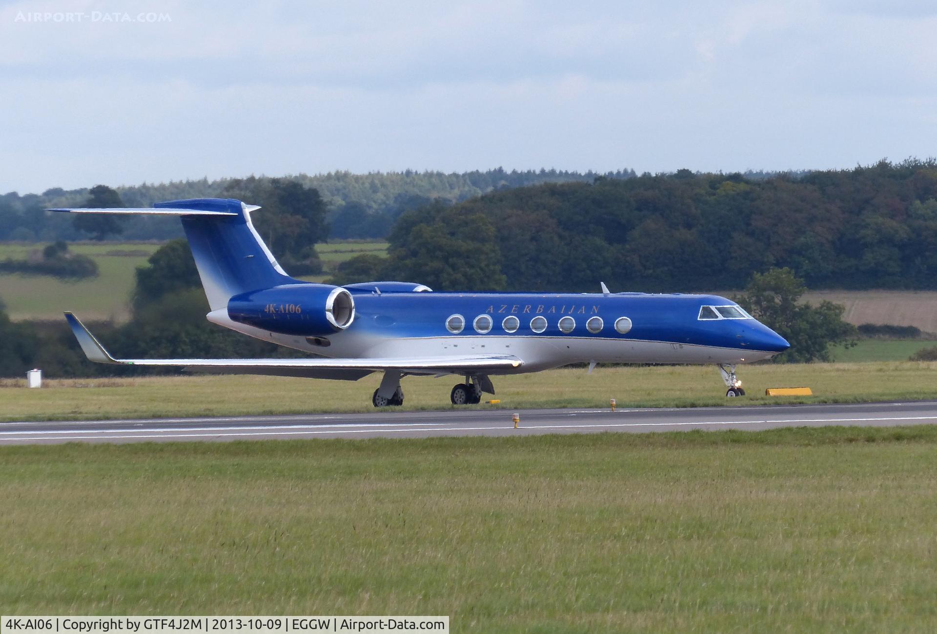 4K-AI06, 2010 Gulfstream Aerospace GV-SP (G550) C/N 5277, 4K-A106  at Luton 9.10.13